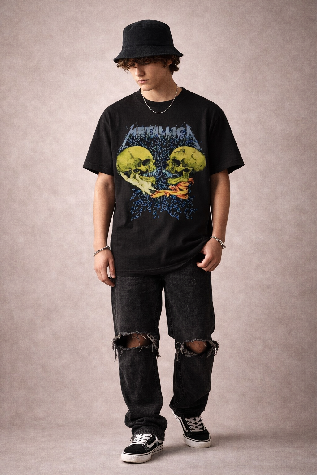 Metallica Skull Clash Graphic T-Shirt – Vintage Rock Band Tee (Black)